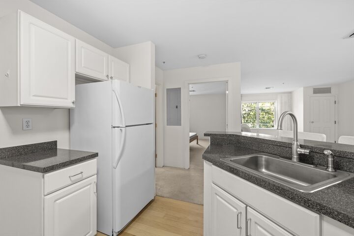Property Photo: 30 Franklin St 309 MA 02148
