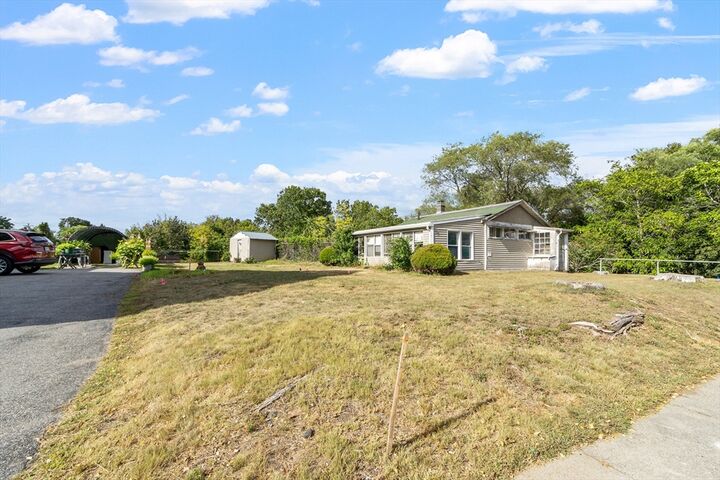 Property Photo: 14 Cross Street MA 01801