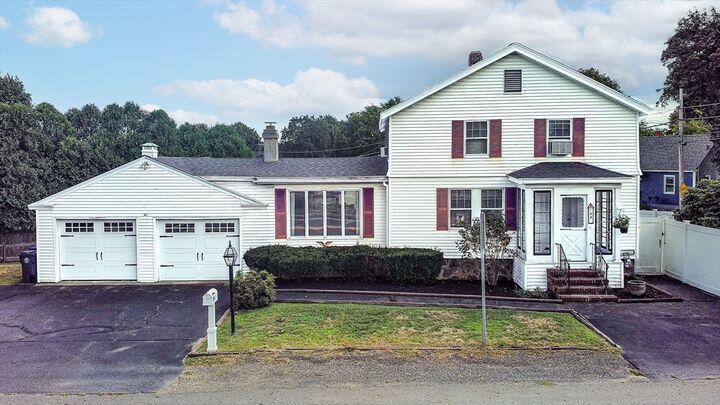 24 N. Lowell Street  Methuen MA 01844 photo