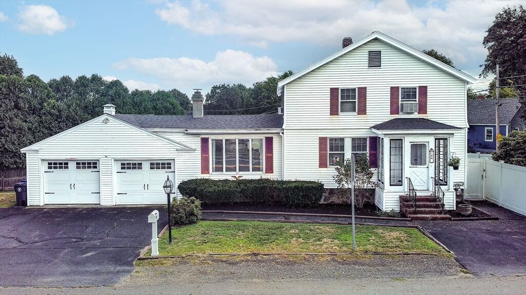 Property Photo:  24 N. Lowell Street  MA 01844 