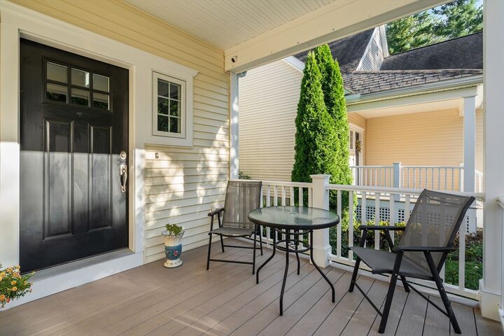 Property Photo:  3 Monument Pl 3  MA 01720 