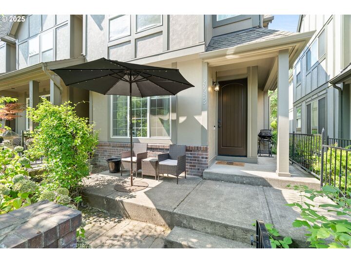 Property Photo: 29273 SW Villebois Dr OR 97070