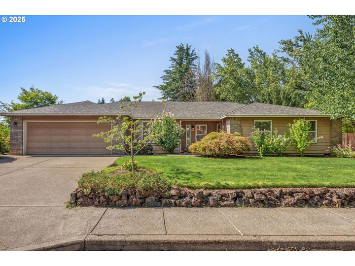 4057 SE Angela Way  Milwaukie OR 97222 photo