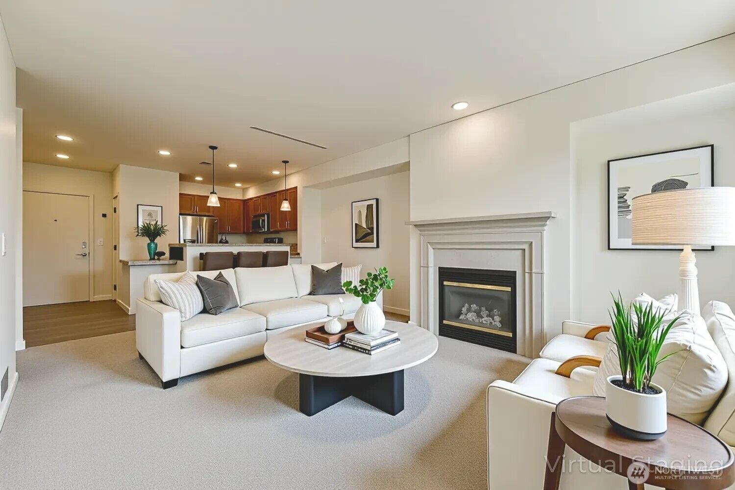 Property Photo: 11004 NE 11th Street 406 WA 98004