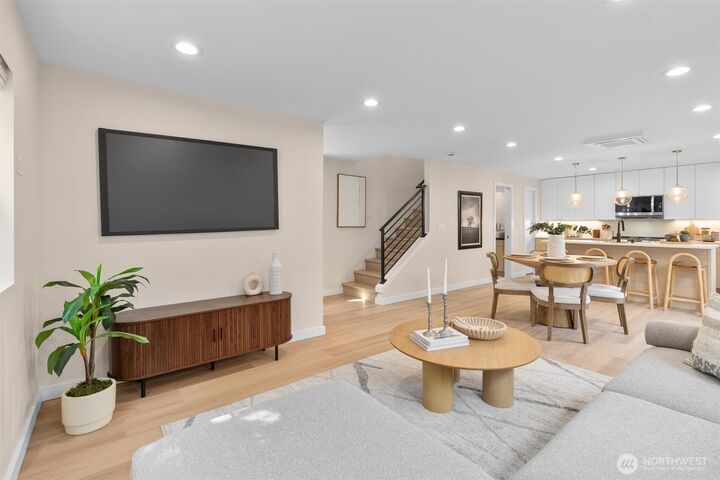 Property Photo: 320 B NW 51 Street WA 98107