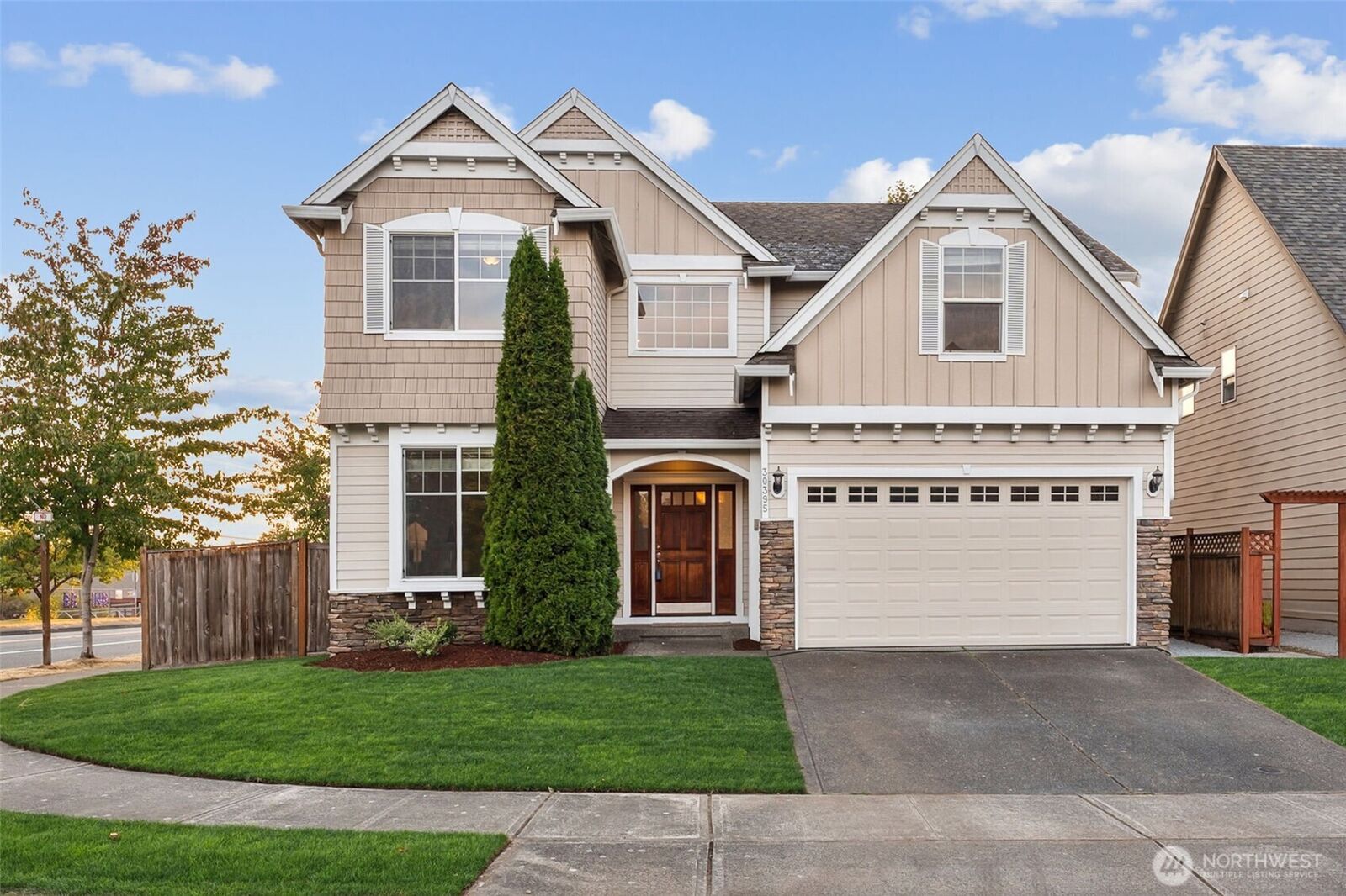 Property Photo: 30395 120th Avenue SE WA 98092