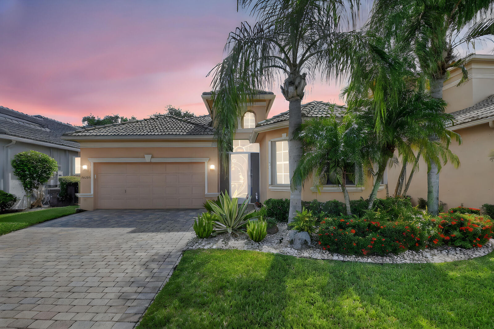 Property Photo: 10096 Armani Drive FL 33437