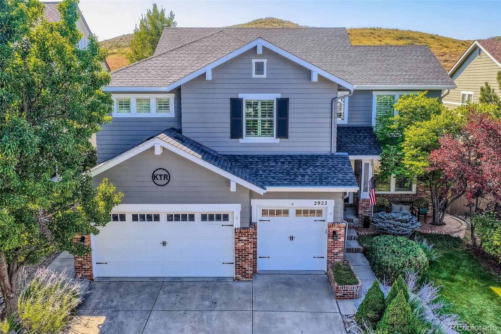 Property Photo: 2922 Newbury Court CO 80126