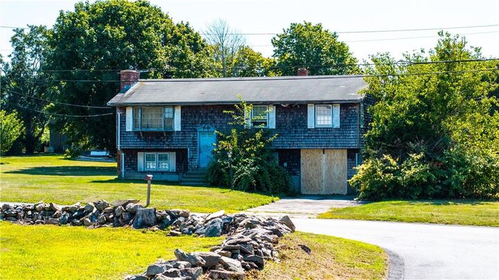 236 Dexter Street  Portsmouth RI 02871 photo