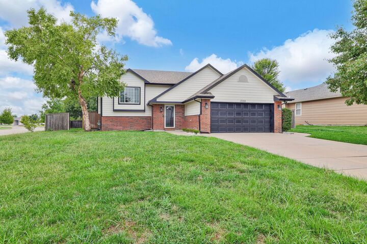 Photo de la propriété:  12210 E Ayesbury Ct  KS 67226 
