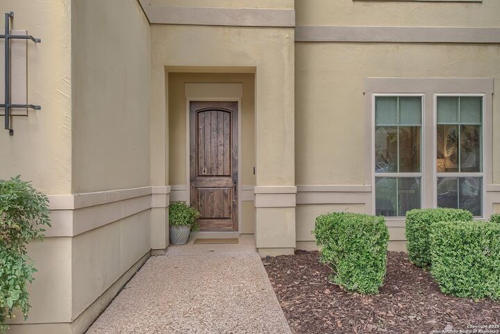 Property Photo: 322 Tranquil Oak TX 78260