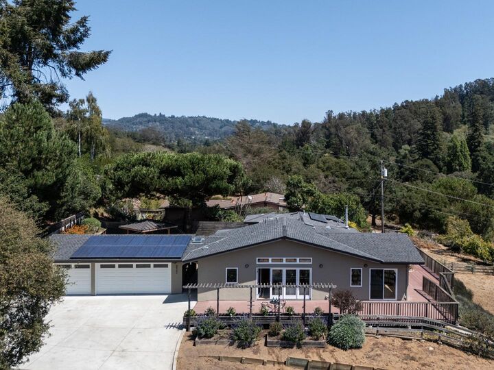 6932 Freedom Boulevard  Aptos CA 95003 photo