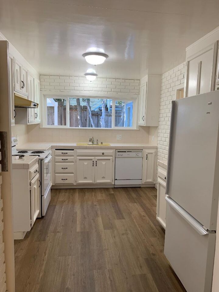 Property Photo: 32 Via Ventura CA 93940