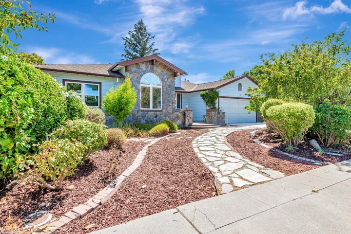 Property Photo: 639 Georgia Avenue CA 94306