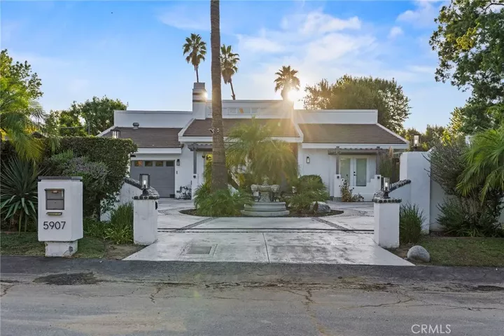 Property Photo: 5907 Oakdale Avenue CA 91367