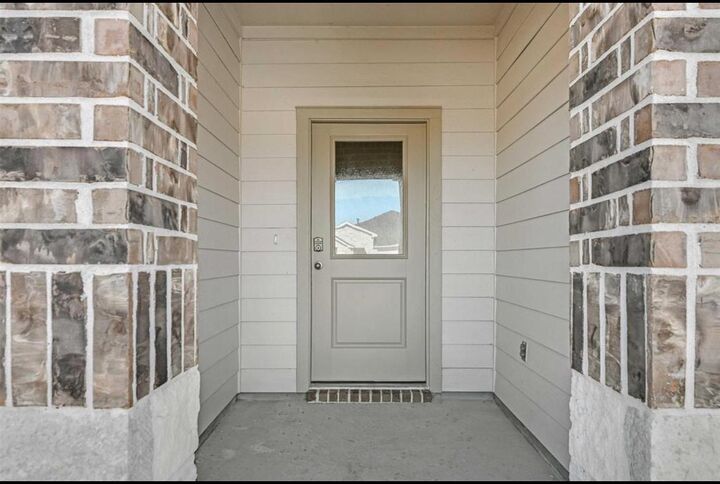 Property Photo: 1680 Haidlyns Way TX 77659