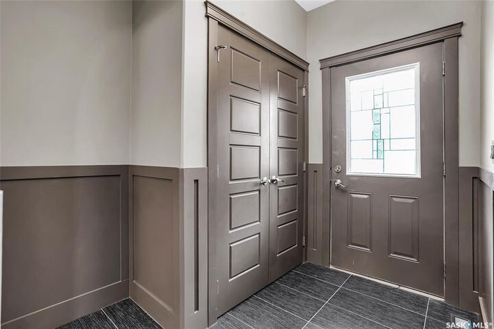 Photo de la propriété:  115 2nd Street E  SK S7H 1N3 