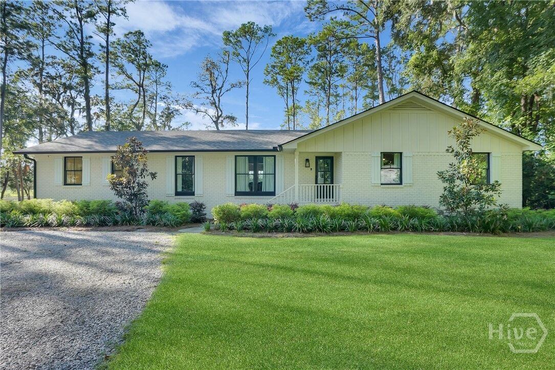 Property Photo:  6808 Sandnettles Drive  GA 31410 