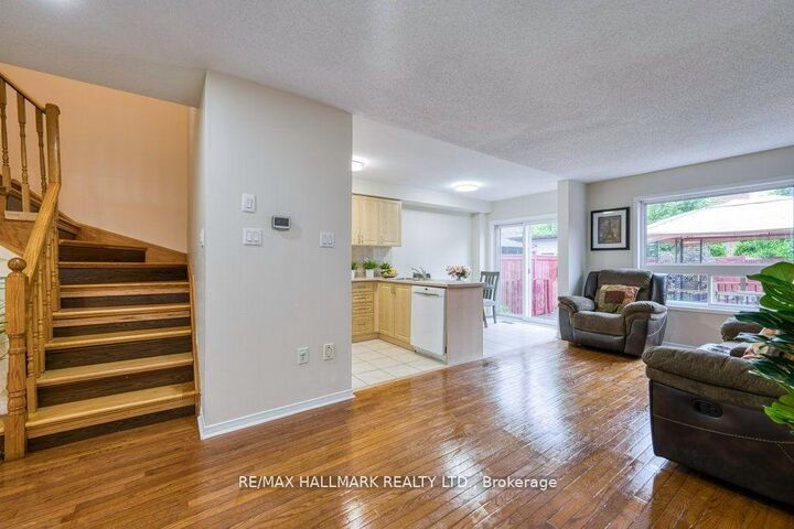 Photo de la propriété:  5909 Churchill Meadows Boulevard  ON L5M 6Y2 