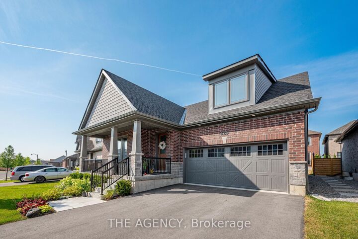Property Photo: 425 Melling Avenue ON K9H 0J2