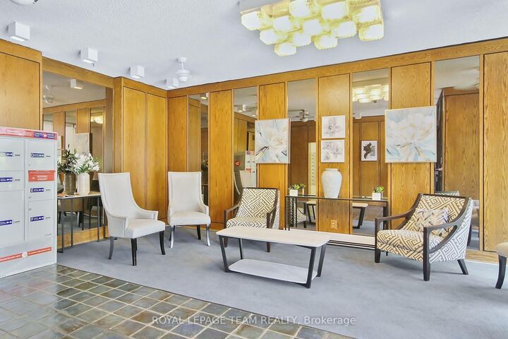 Property Photo:  1285 Cahill Drive 1808  ON K1V 9A7 