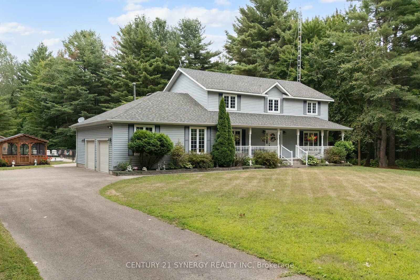 Property Photo: 4621 Haggarts Side Road ON K6T 1A5