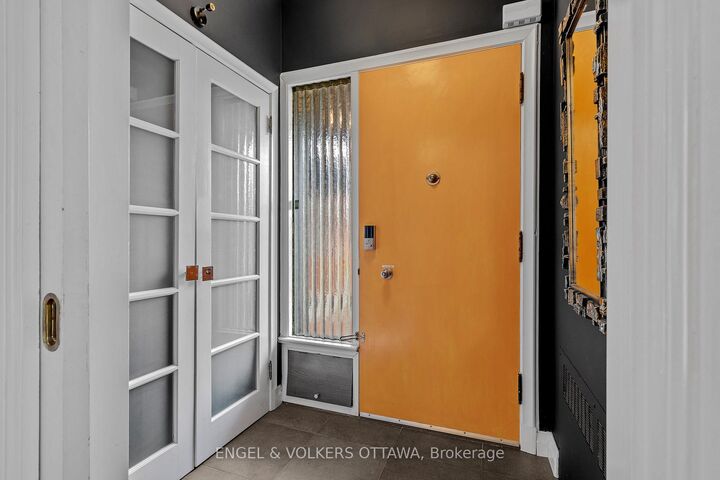 Property Photo:  165 Island Park Drive  ON K1Y 0A1 