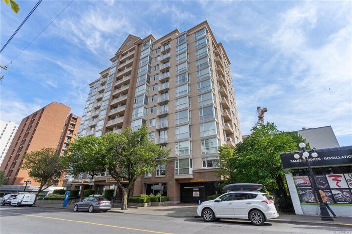 Property Photo: 835 View St 910 BC V8X 3L6