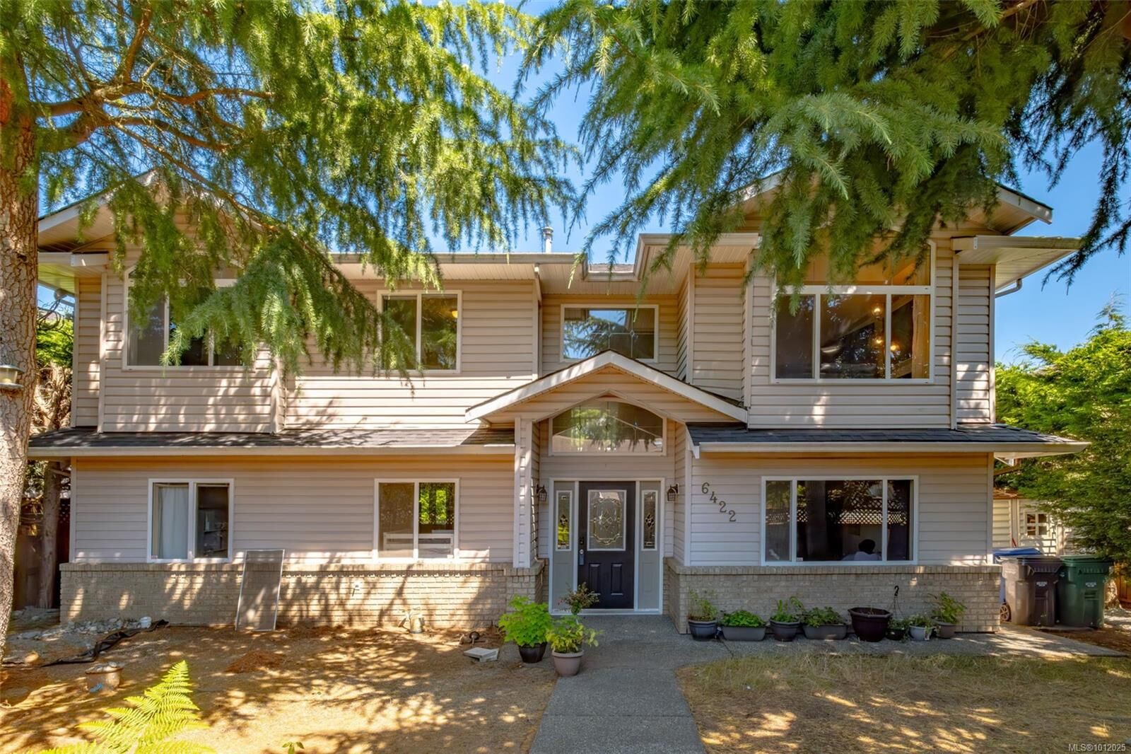 Property Photo:  6422 Dover Rd  BC V9V 1A7 