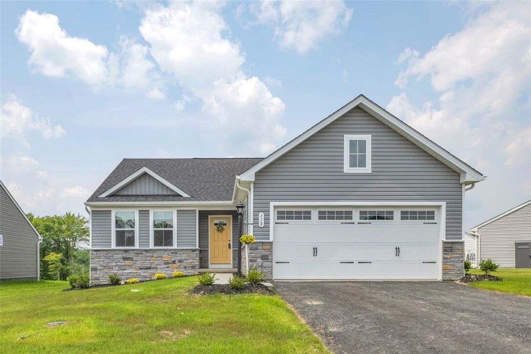 Property Photo: 110 Dominic Dr PA 16001