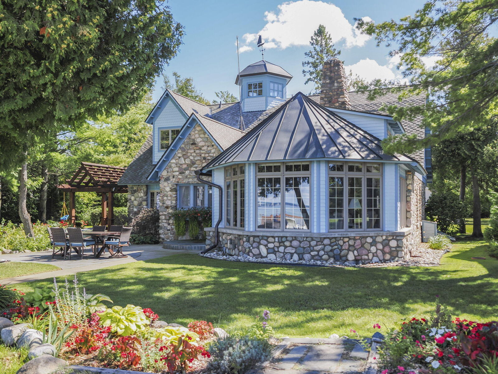 Property Photo: 812 Lakeside Drive MI 49701