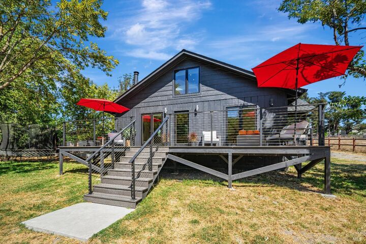 Property Photo: 5190 5190 Volkerts Road Road CA 95472