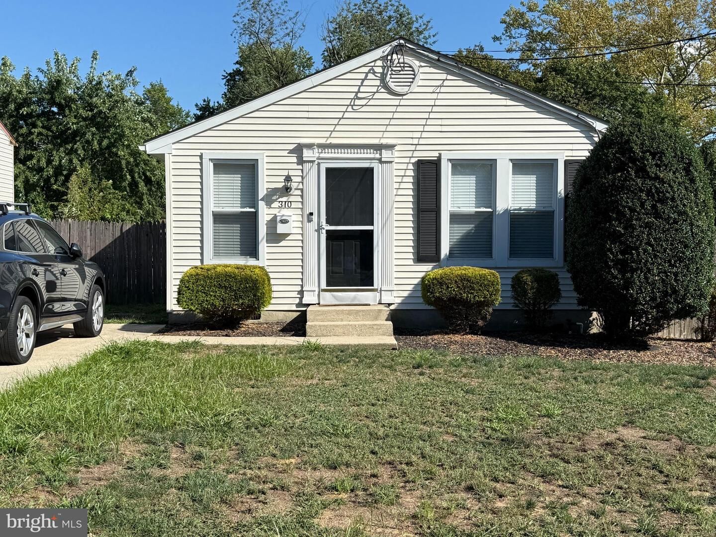 Property Photo:  310 Ridge Avenue  NJ 08029 