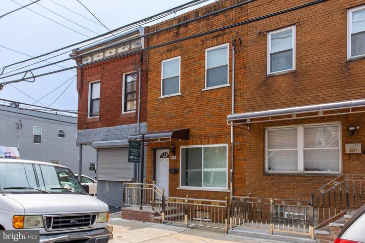 802 W Ritner Street  Philadelphia PA 19148 photo