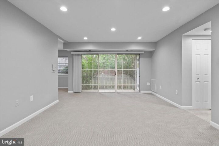 Property Photo: 1931 Wilson Lane 101 VA 22102