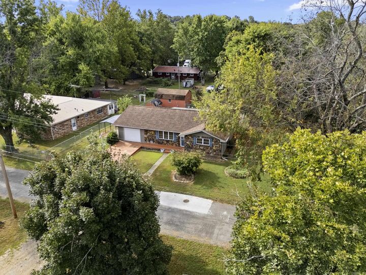 Property Photo: 604 Park Street AR 72634
