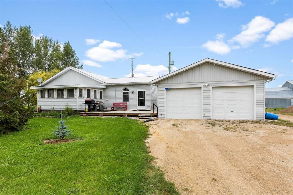 Property Photo: 36145 48N Road MB R5J 0A2