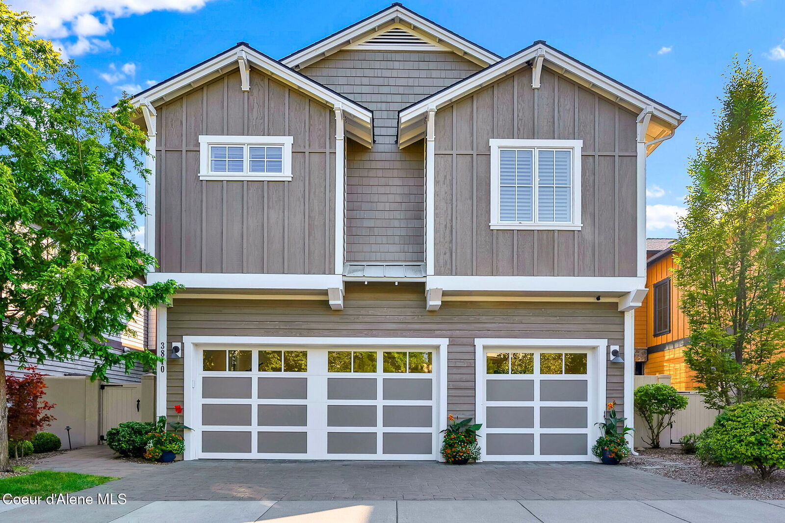 Property Photo: 3810 W Shoreview Ln ID 83814