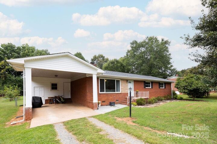 2274 Country Club Road  Lincolnton NC 28092 photo