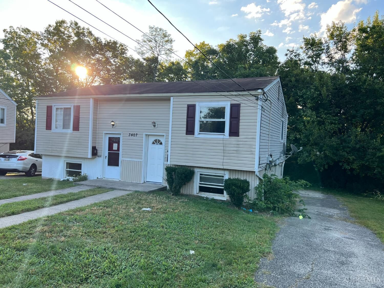 Property Photo: 3407 Ninann Court OH 45211