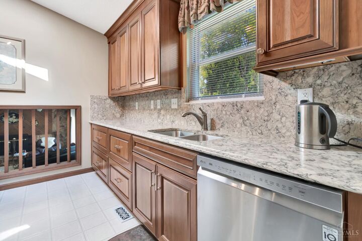 Property Photo: 1074 Willow Lane OH 45040