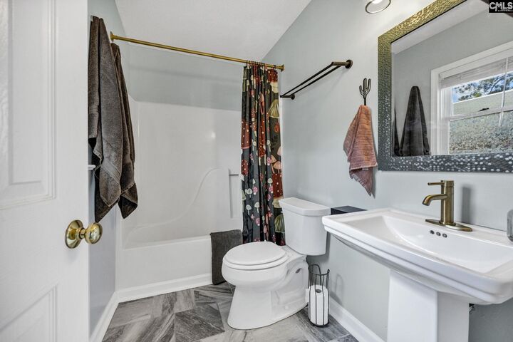 Property Photo: 1007 Chevis SC 29205-4608