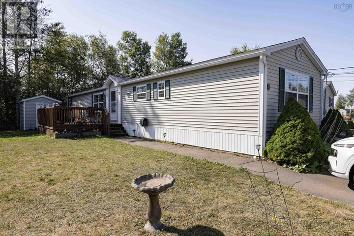 Photo de la propriété:  51 Pinehurst Street  NS B4H 4X5 