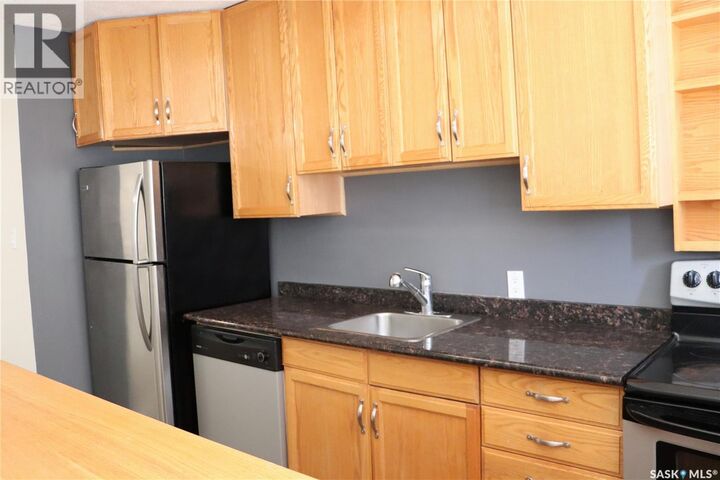 Property Photo:  3 1604 Main Street  SK S7H 0L7 