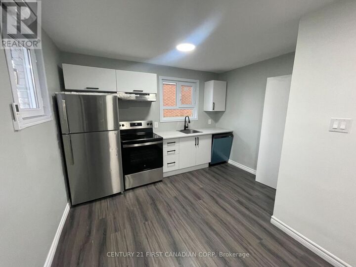 Property Photo: 292 Simcoe Street ON N6B 1J5