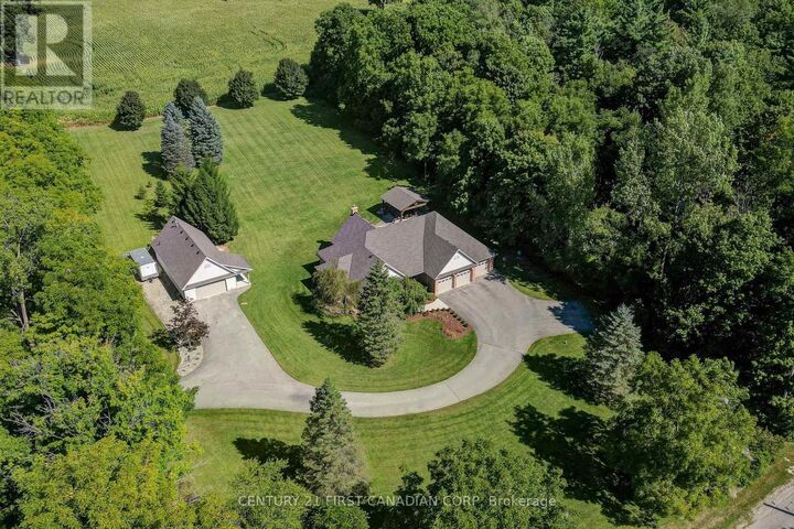 9430 Elviage Drive  London South (South B) ON N6K 4N5 photo