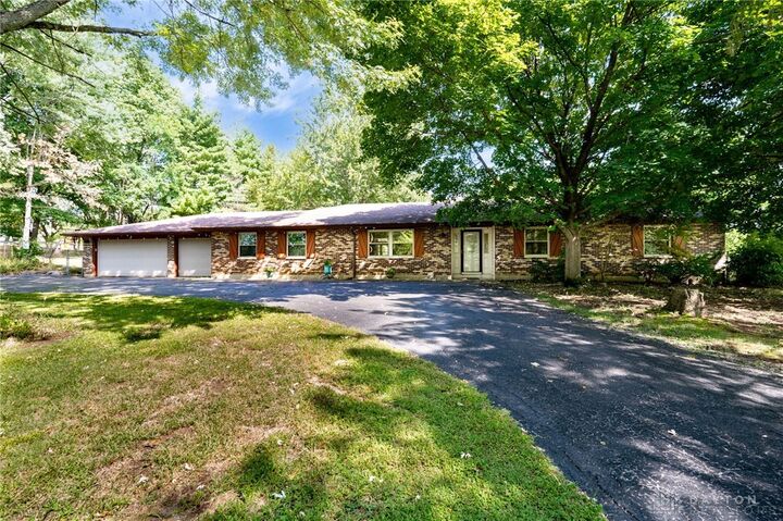 Property Photo: 3122 N State Route 741 OH 45005