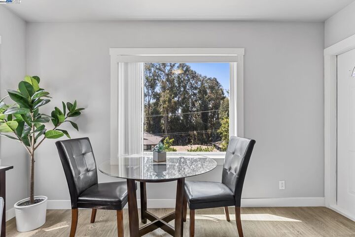 Property Photo: 25910 Westview Way CA 94542