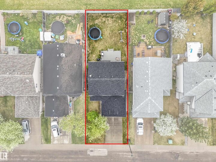 Property Photo: 3707 28 Street NW AB T6T 1N3