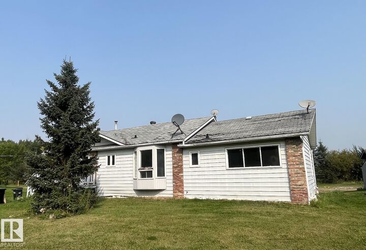 Property Photo:  21346 Twp Road 524  AB T8G 2G2 